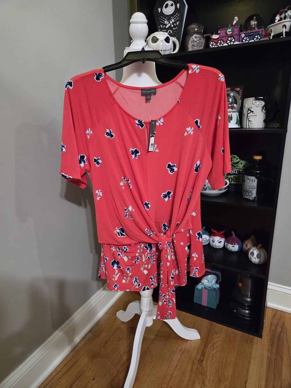 The Limited Coral Red Floral Tie-Front Blouse